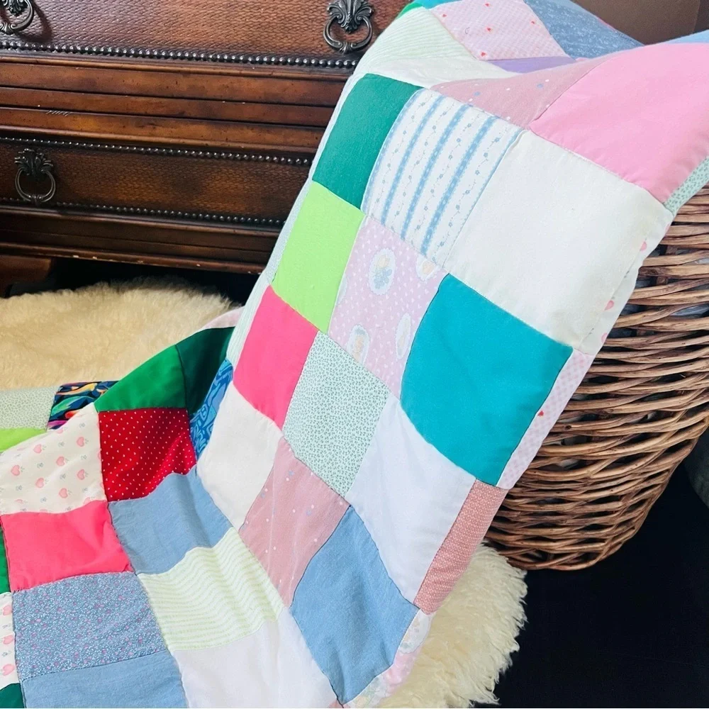 65”x92” Vintage 70’s Patchwork Crazy Squares Cotton Quilt.